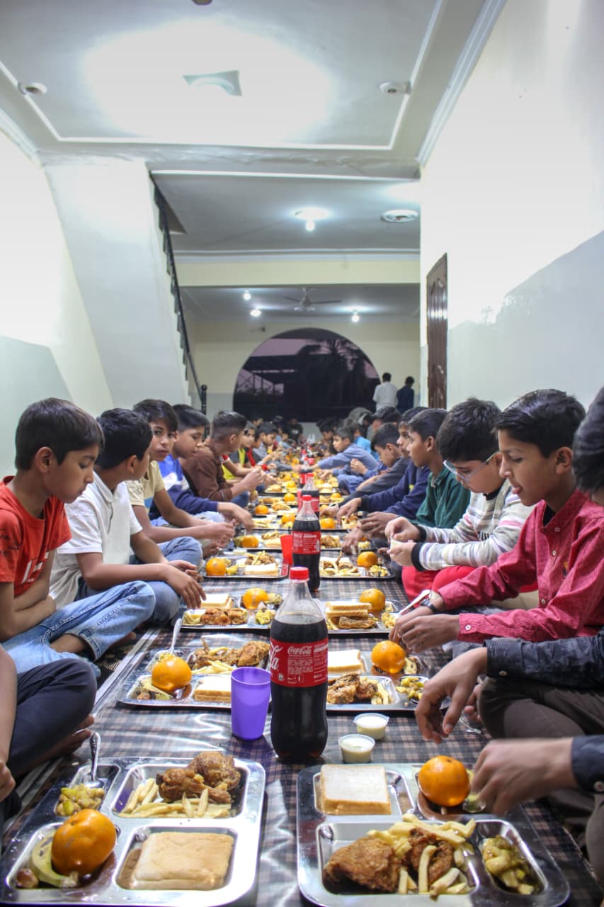 Healthy & Nutritious Meals Served